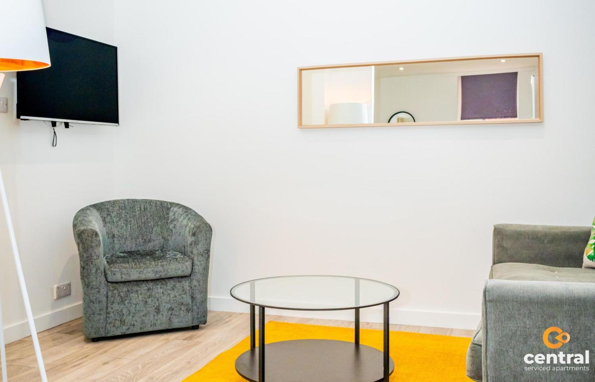 Central Serviced Apartments - 2 Bedroom - Walk Away From City Centre & Universities - Sleeps 4 - 3 X Double Beds - Smart Tvs In All Rooms - Short Term Stays Welcome - Walk Away From Train & Bus Station - Preferred Location For Short Stay In Dundee Buitenkant foto