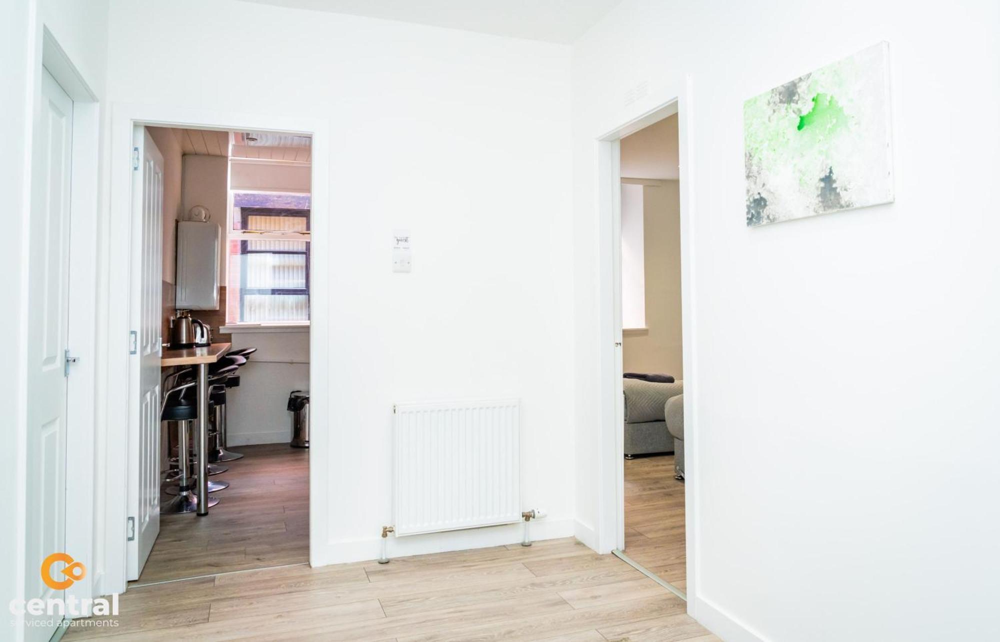 Central Serviced Apartments - 2 Bedroom - Walk Away From City Centre & Universities - Sleeps 4 - 3 X Double Beds - Smart Tvs In All Rooms - Short Term Stays Welcome - Walk Away From Train & Bus Station - Preferred Location For Short Stay In Dundee Buitenkant foto