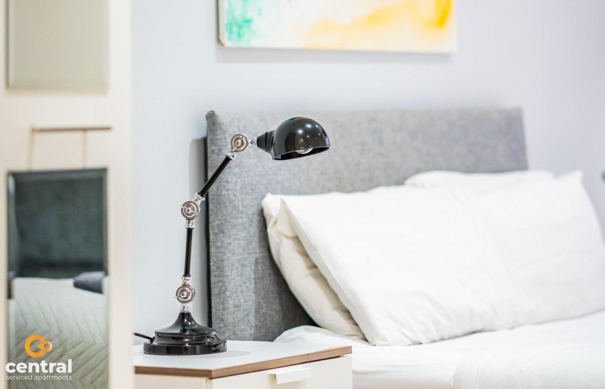 Central Serviced Apartments - 2 Bedroom - Walk Away From City Centre & Universities - Sleeps 4 - 3 X Double Beds - Smart Tvs In All Rooms - Short Term Stays Welcome - Walk Away From Train & Bus Station - Preferred Location For Short Stay In Dundee Buitenkant foto